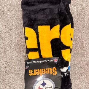 NFL Black and Yellow Plush Throw Blanket